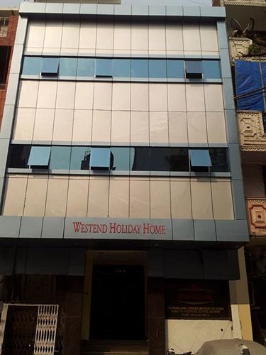 Hotel Westend Holiday Home 5 Mint From Nizamuddin Railway Station New Delhi Exterior photo
